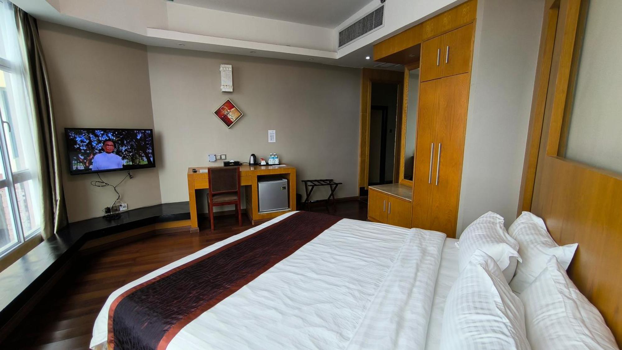 Meritz Hotel Miri Eksteriør bilde