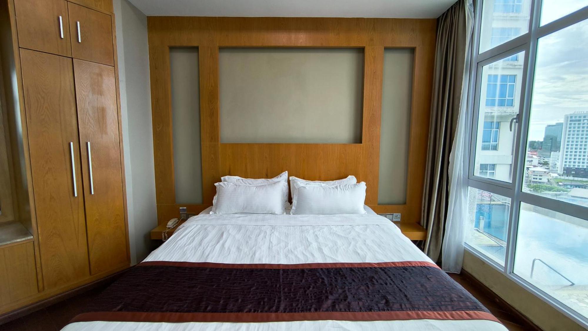 Meritz Hotel Miri Eksteriør bilde