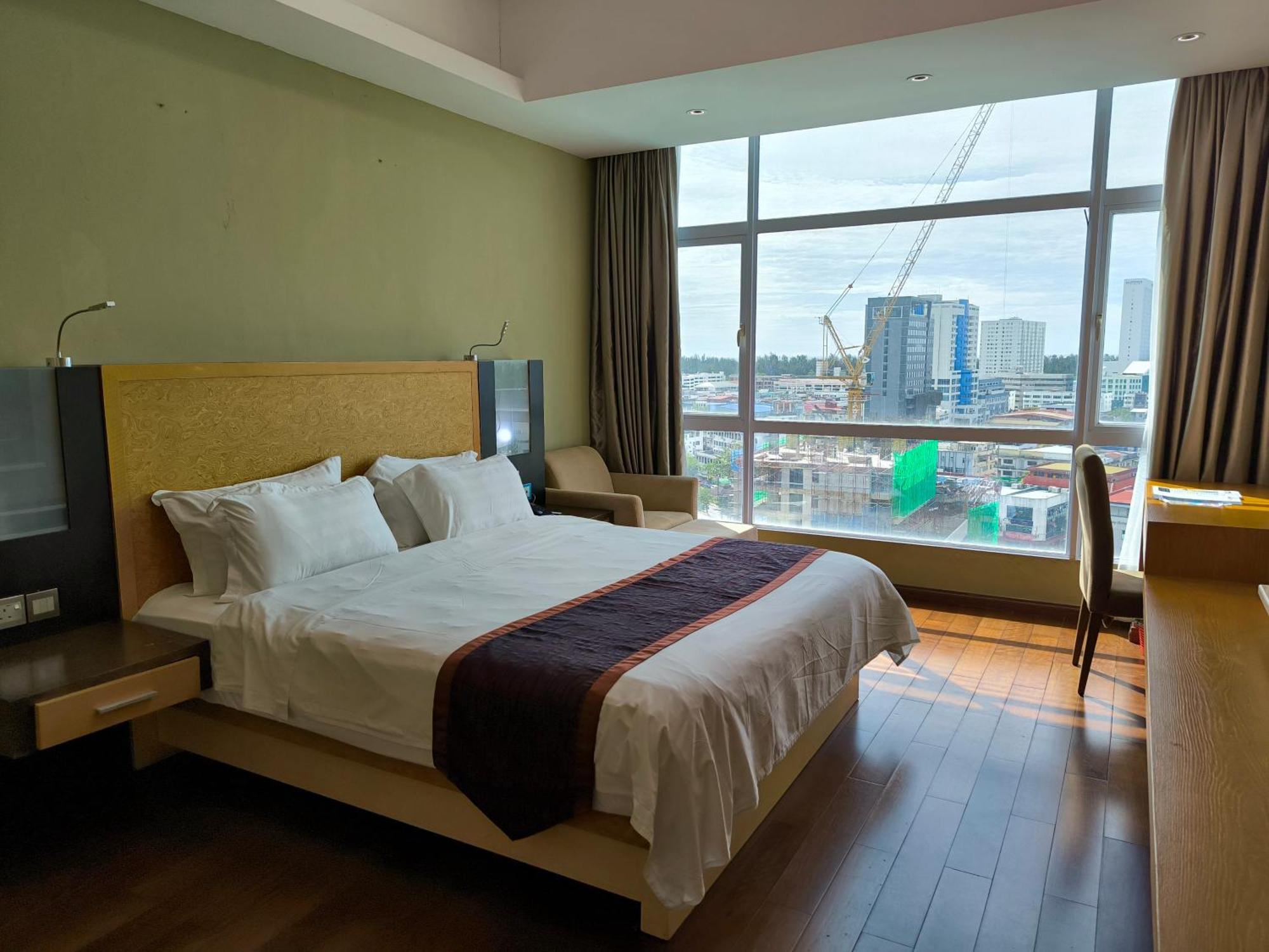 Meritz Hotel Miri Eksteriør bilde