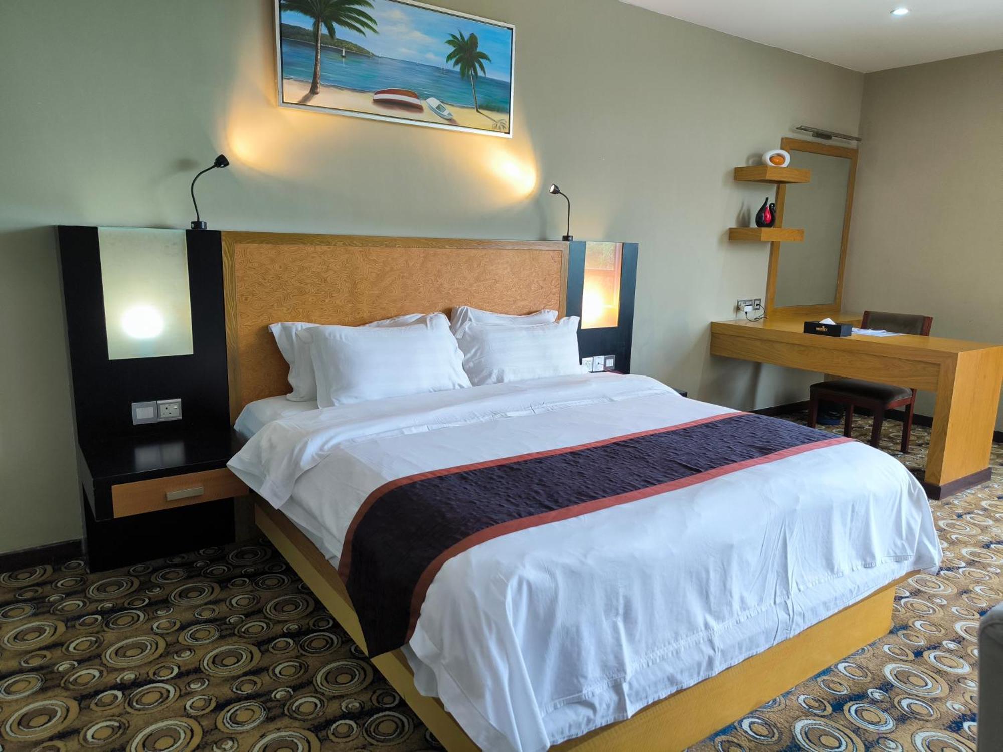 Meritz Hotel Miri Eksteriør bilde
