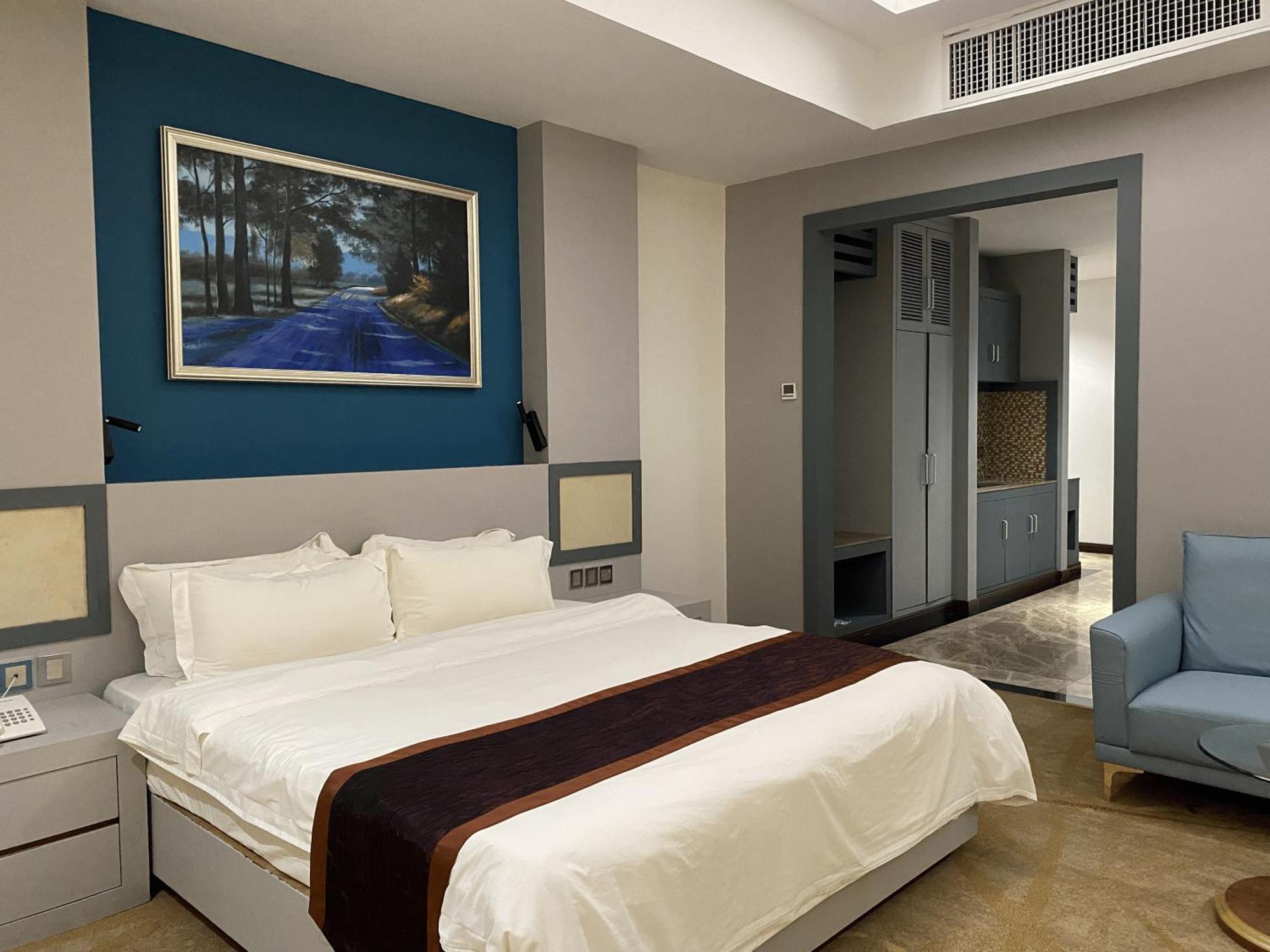 Meritz Hotel Miri Eksteriør bilde